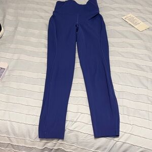 Lululemon Base Pace HR Tight 25”